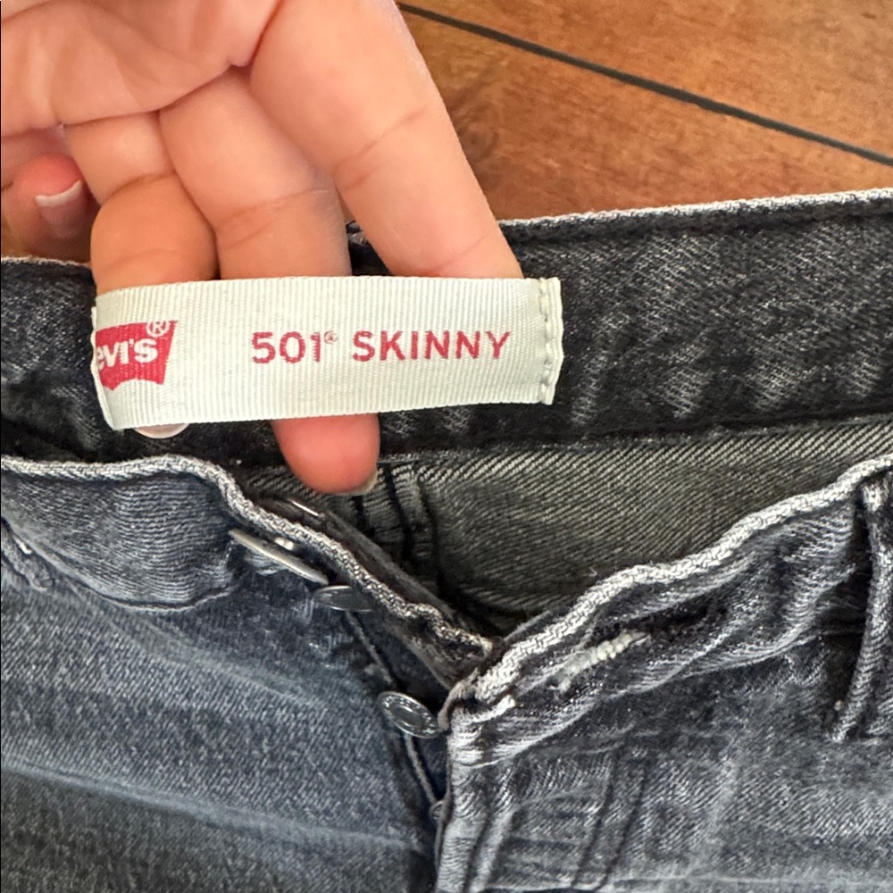 Levi’s Jeans - Picture 4 of 5